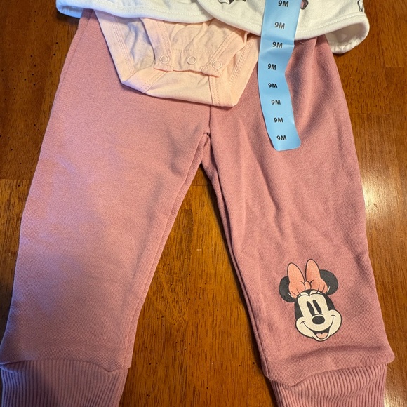 Disney Minnie Mouse 3-Piece Baby Girls Set–Hoodie, Bodysuit and Pants, 9M, NEW - Picture 5 of 5